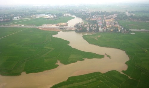 Đọc hiểu Sông Hồng (Lưu Quang Vũ)