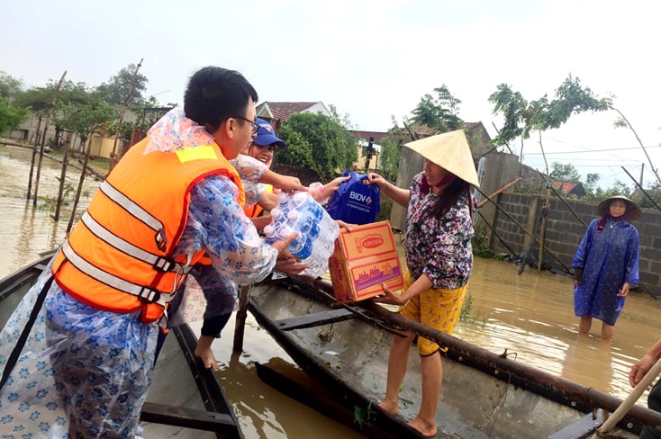 Từ thiện Tạ Tư Vũ ; trắc nghiệm từ thiện tạ tư vũ ; đọc hiểu từ thiện tạ tư vũ